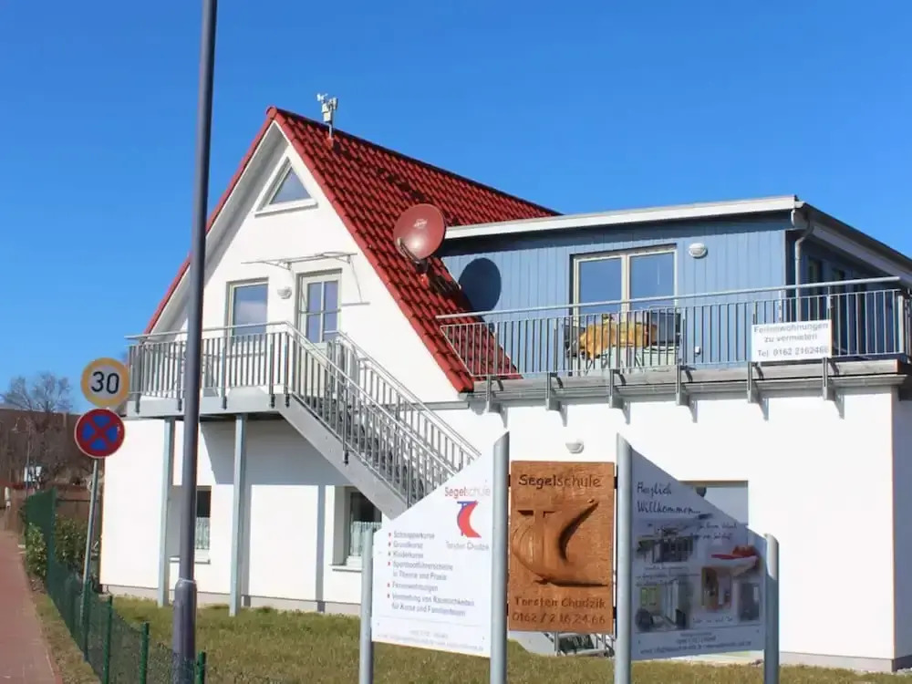 Chudzik Modern Retreat