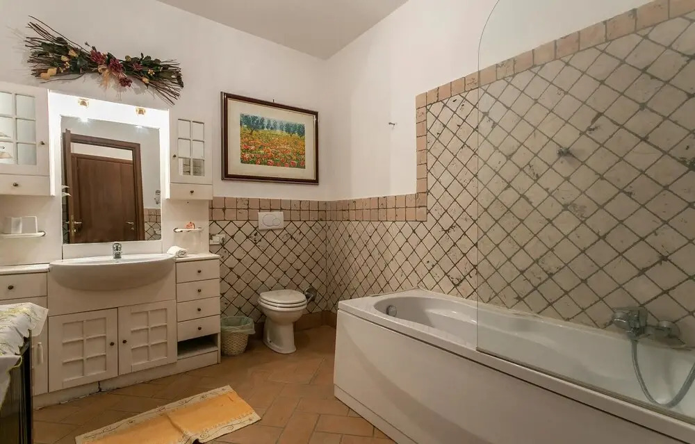 Nice Home in Bassano Romano With 4 Bedrooms, Outdoor Swimming Pool and Swimming Pool