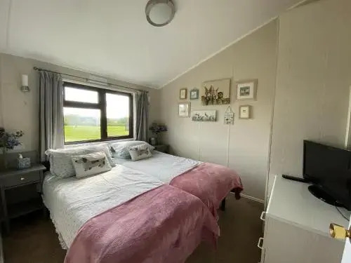 Rew Farm Country & Equestrian Accommodation