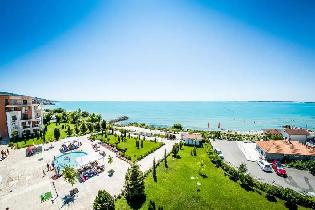 Prestige Sands Resort