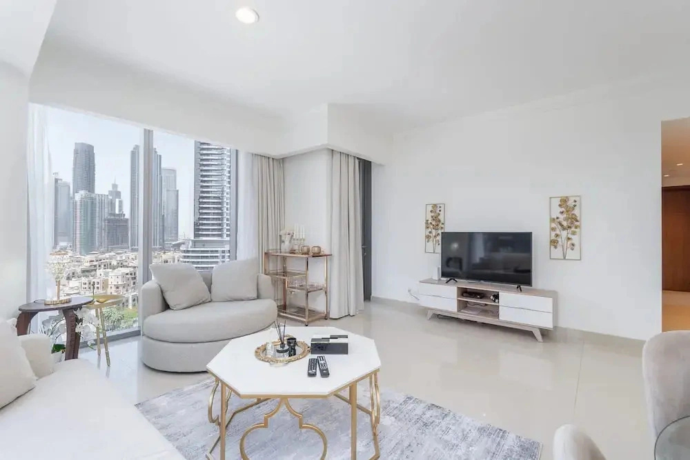 Gorgeous 1 Bedroom in Boulevard Point With City Views
