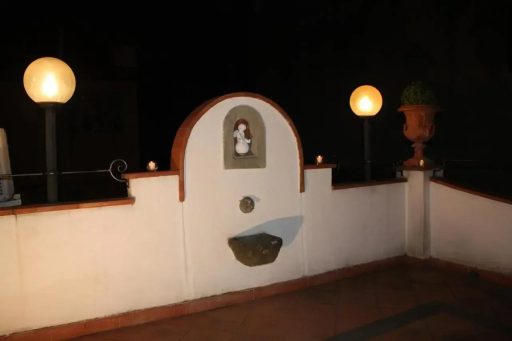 S.Zanobi Courtyard House W/ Terrace