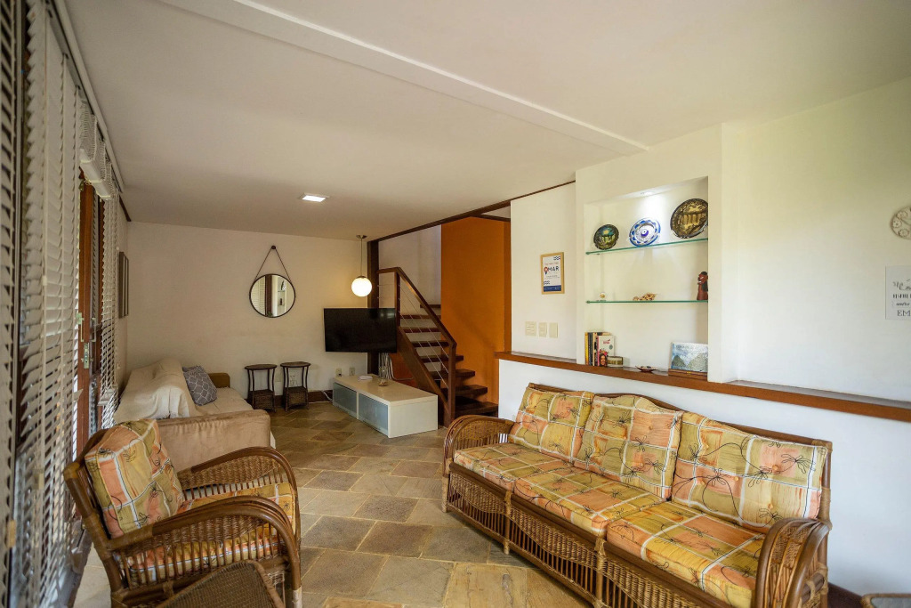 Casa Duplex Em Búzios Com 3 Suítes | Vf 46