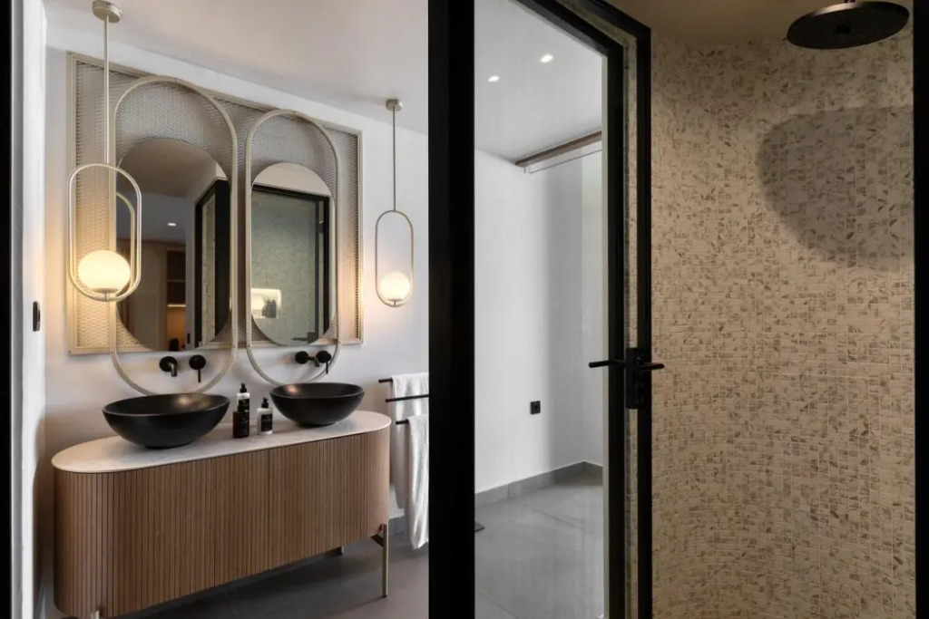Castello Boutique Suites by the sea