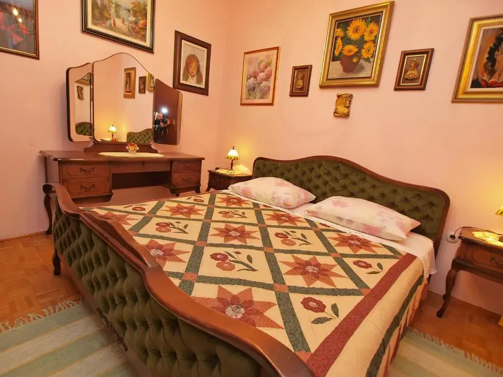 Apartments and room Rabac 155