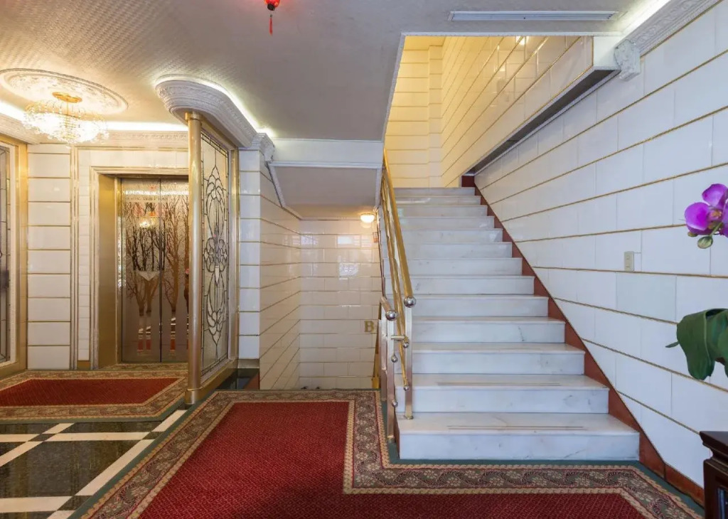 Charming Castle Hotel