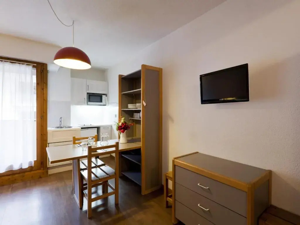 Appartement Brides-les-Bains, 1 pièce, 4 personnes - FR-1-512-82