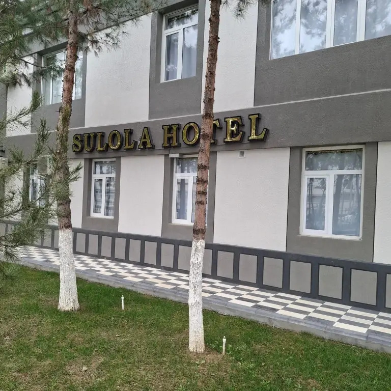 SULOLA Hotel