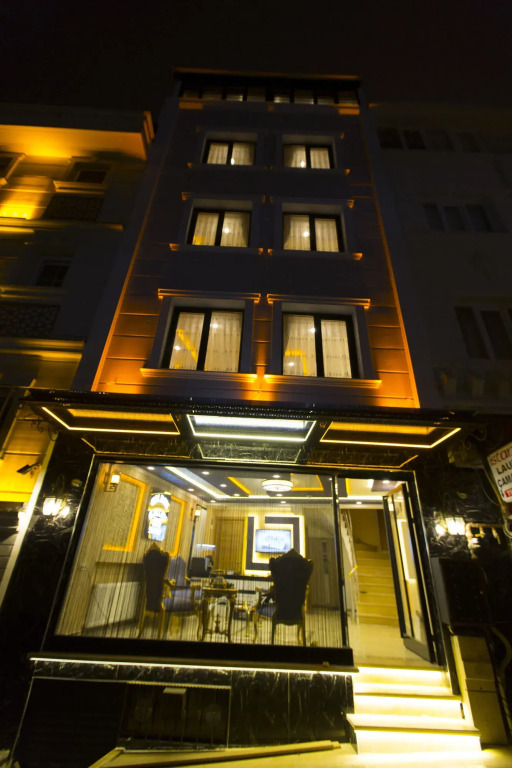 Harbour Suites Old City