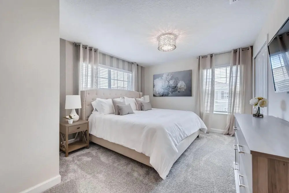 4839 LL Storey Lake - Amazing 5 Bed Villa