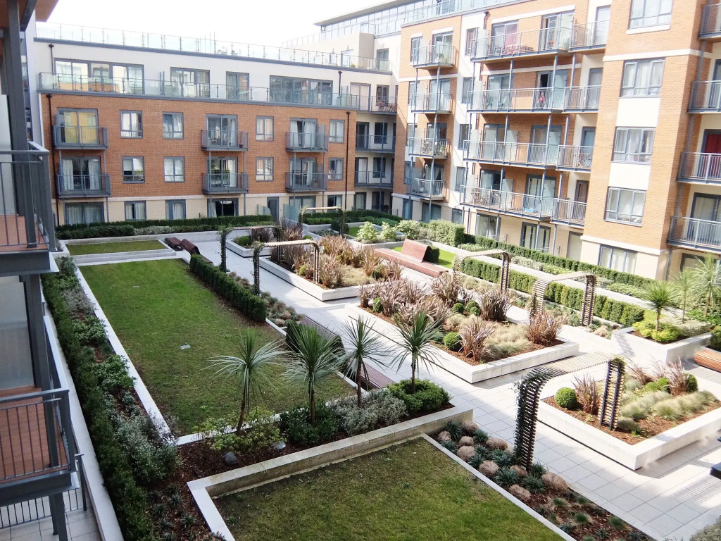 Serviced Apartments Colindale