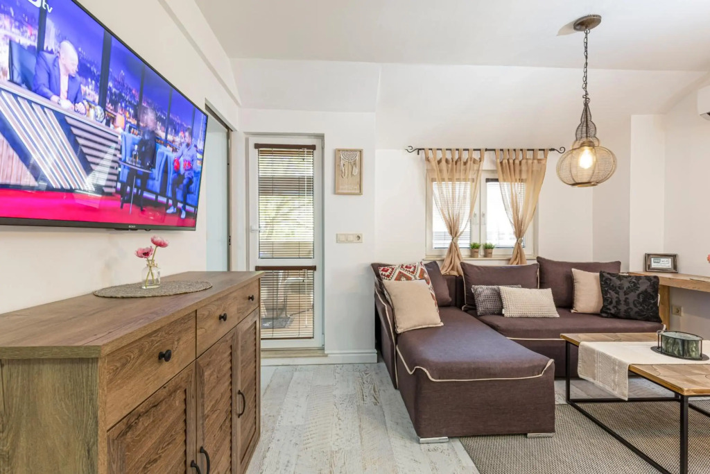 Stylish 1BD Flat with a terrace near the centre of Plovdiv