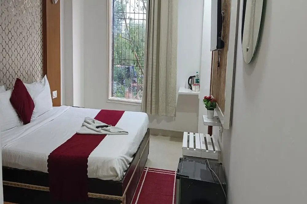 Zen Inn Luxury Hotel