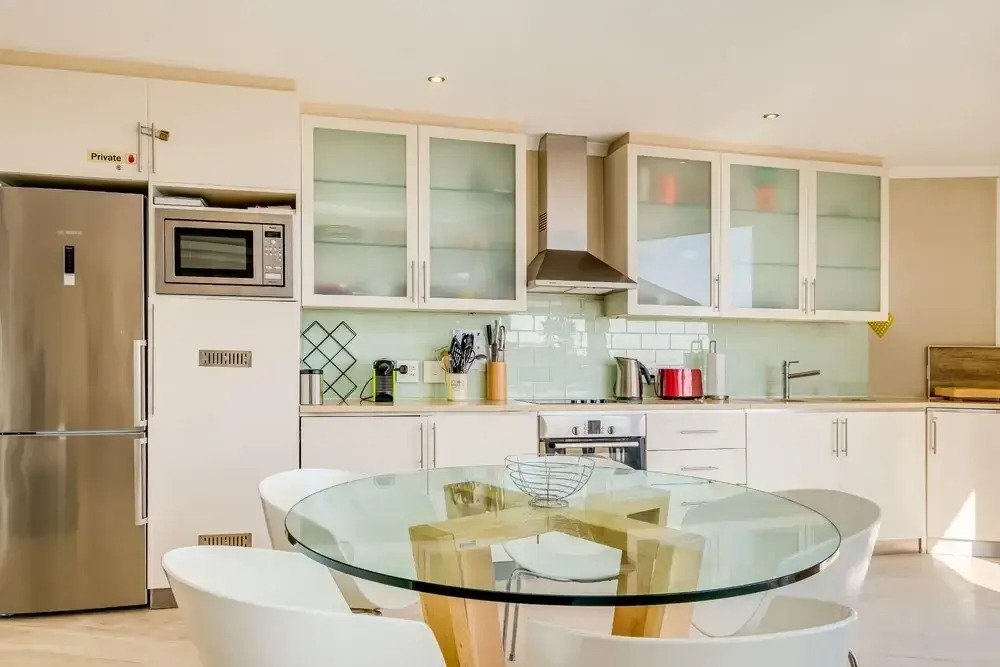 Holiday Apartment in Secure Camps Bay Complex With Private Pool Calico