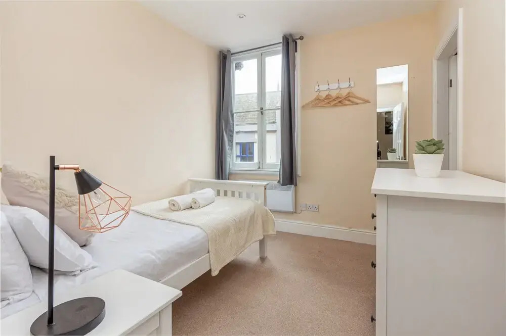 Worcester City Centre Apartment - 2 Bedrooms