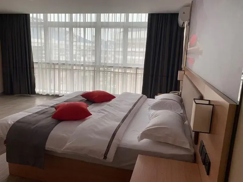 Thank Inn Hotel Shandong Heze Mudan District Bayi Road Pedestrian Street