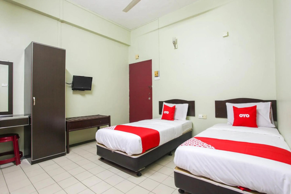 Casavilla Hotel by OYO Rooms