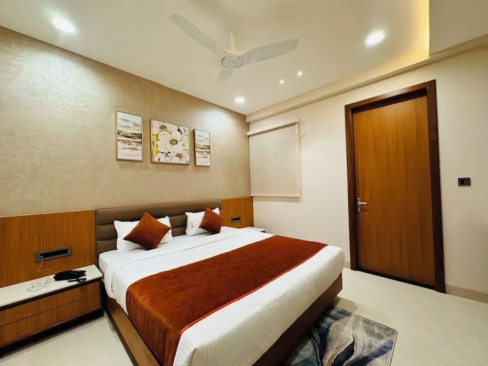 Hotel Satya Shree