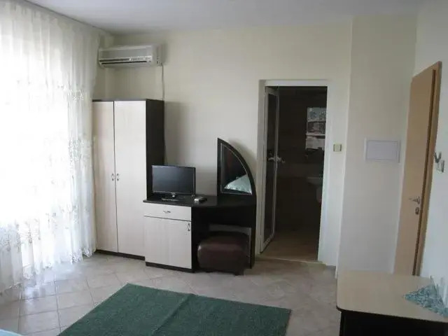 Vlasta Family Hotel