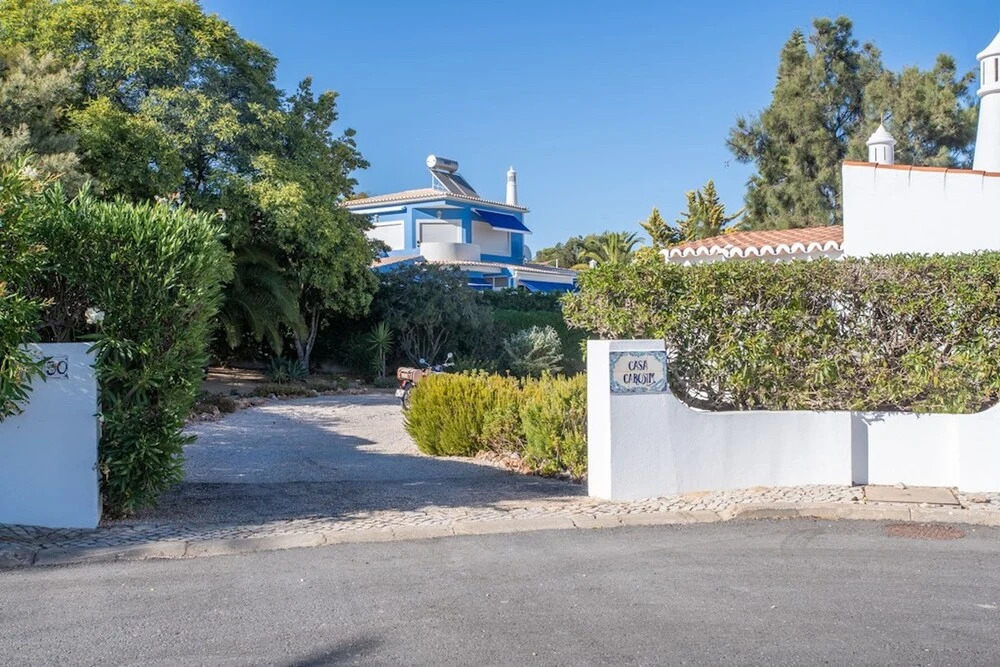 Carosim Quiet Location Close to Beach Private