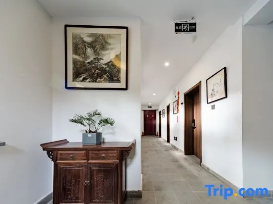 Yuqingge Garden Hotel