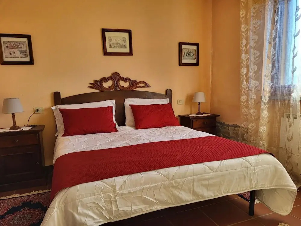 Farmhouse in Monte Santa Maria Tiberina With Garden
