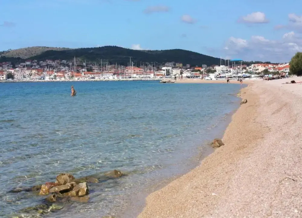 This Pleasant Holiday Home is an Ideal Starting Point to Explore Dalmatia