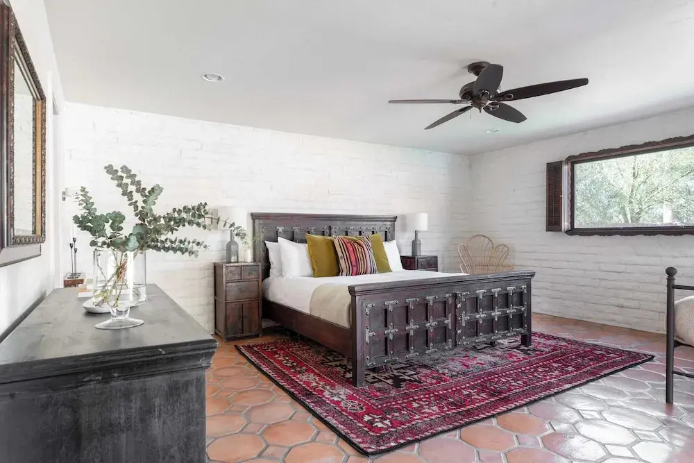 Charming 5bdr Hacienda w/ Pool, Fire Pit, Billiards La Casona by Avantstay