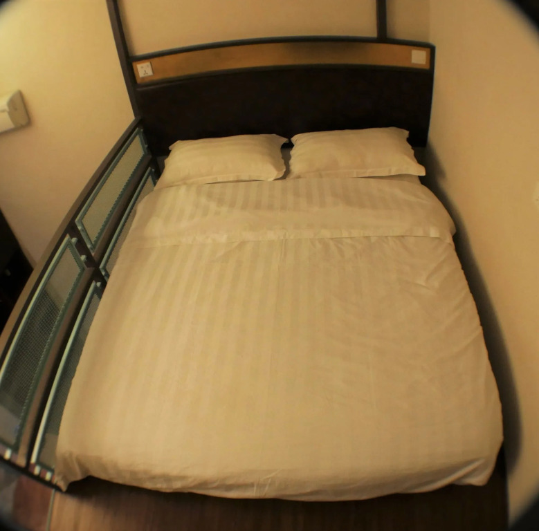 Travel Hub Guesthouse