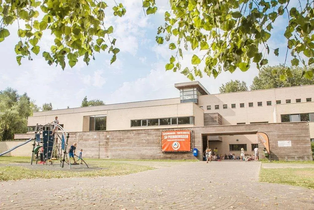 Jeugdherberg De Peerdevisser