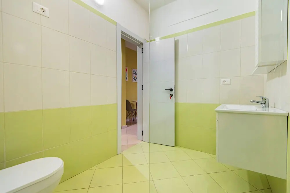 ApartHotel EDA