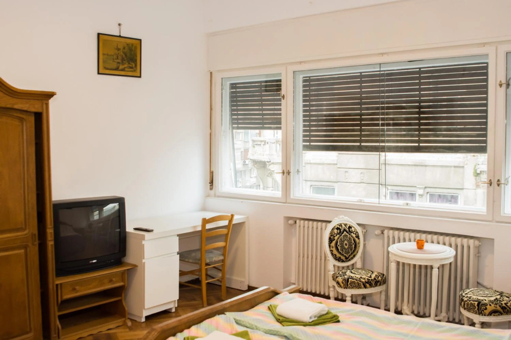 Iancu Apartments