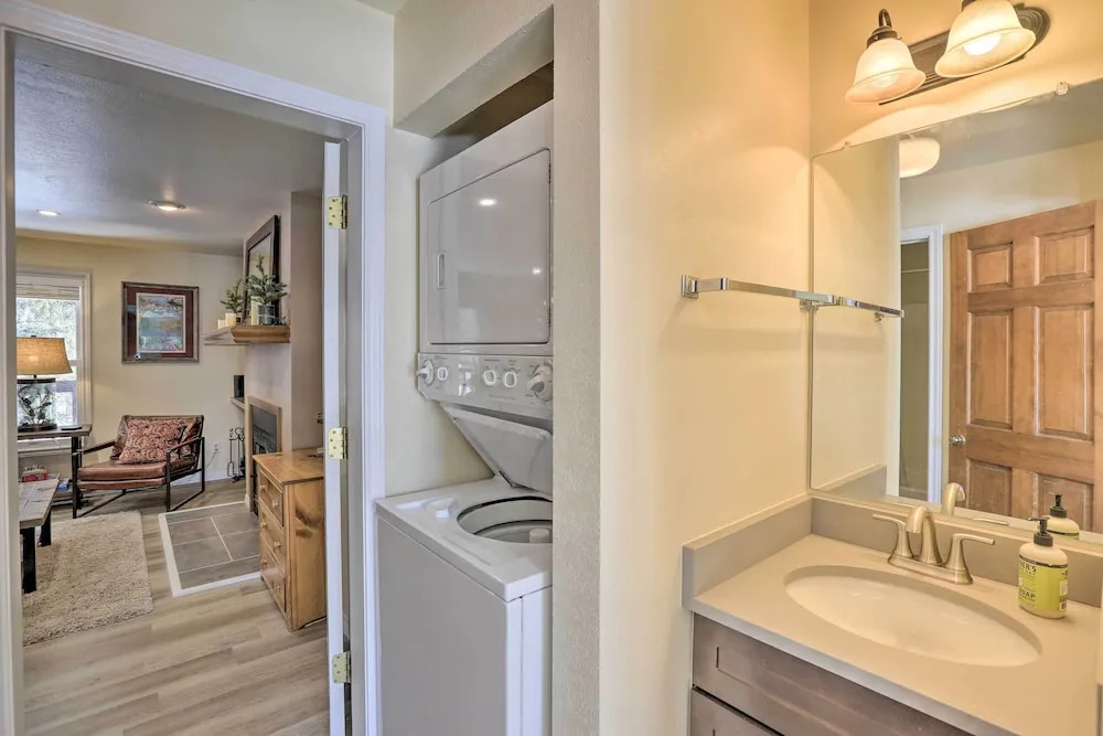 Walk to Marina: Rustic Grand Lake Retreat!