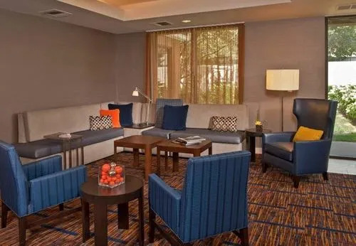 Courtyard by Marriott Frederick