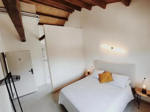 Casa Carmina Hostel
