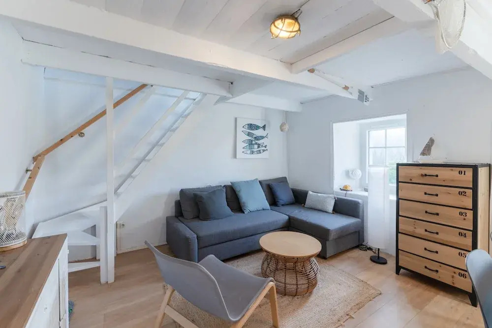 Small Cocoon for 2 by the sea