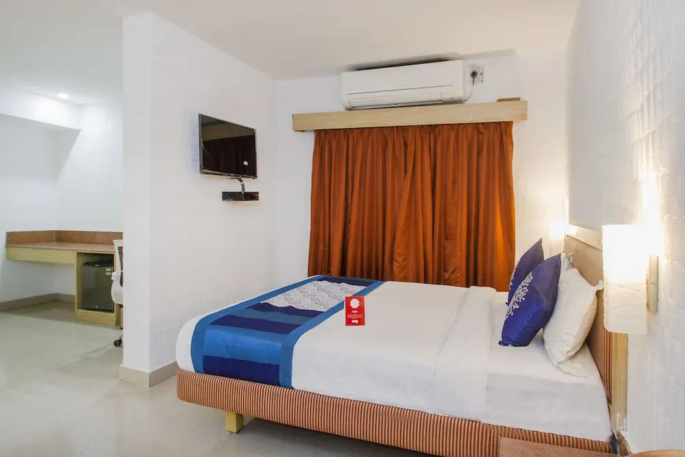 OYO 10209 Hotel AVS Sweet Magic