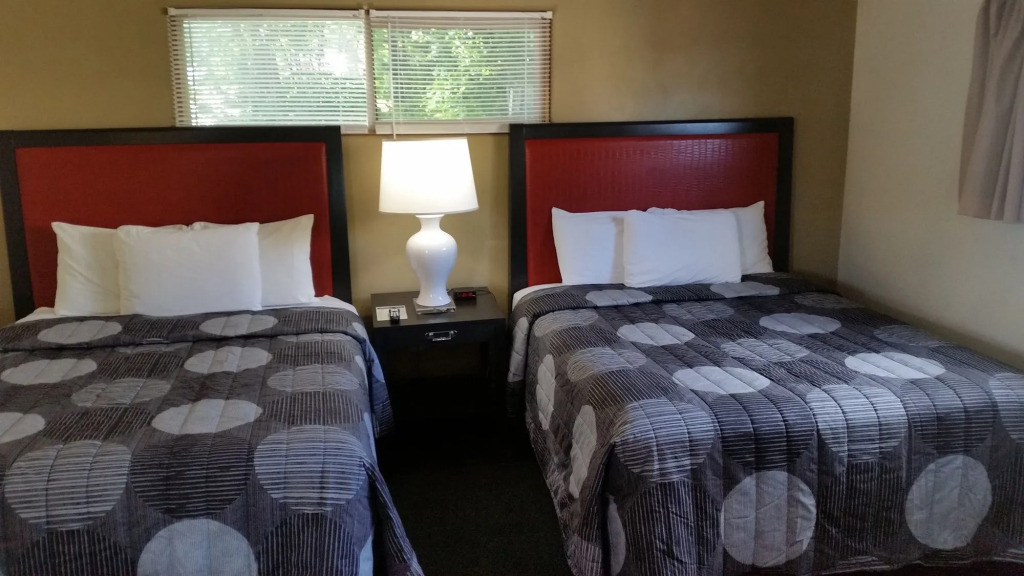 The Simplicity Inn