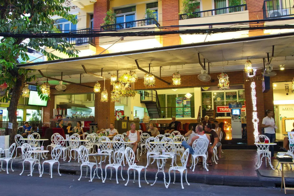 Sakul House