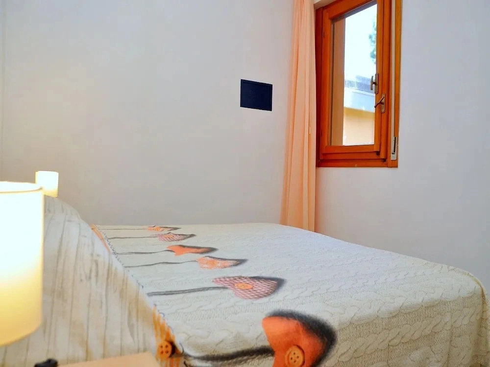 Spacious and Bright Flat Near the Beach
