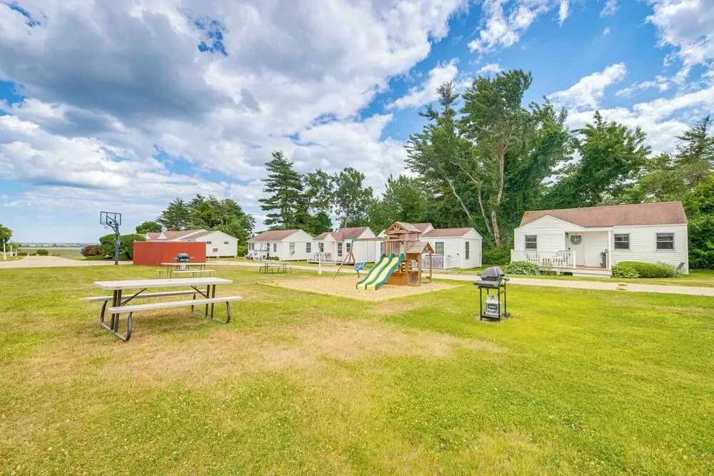 Wells Vacation Rental ~ 1 Mi to Beach Access!