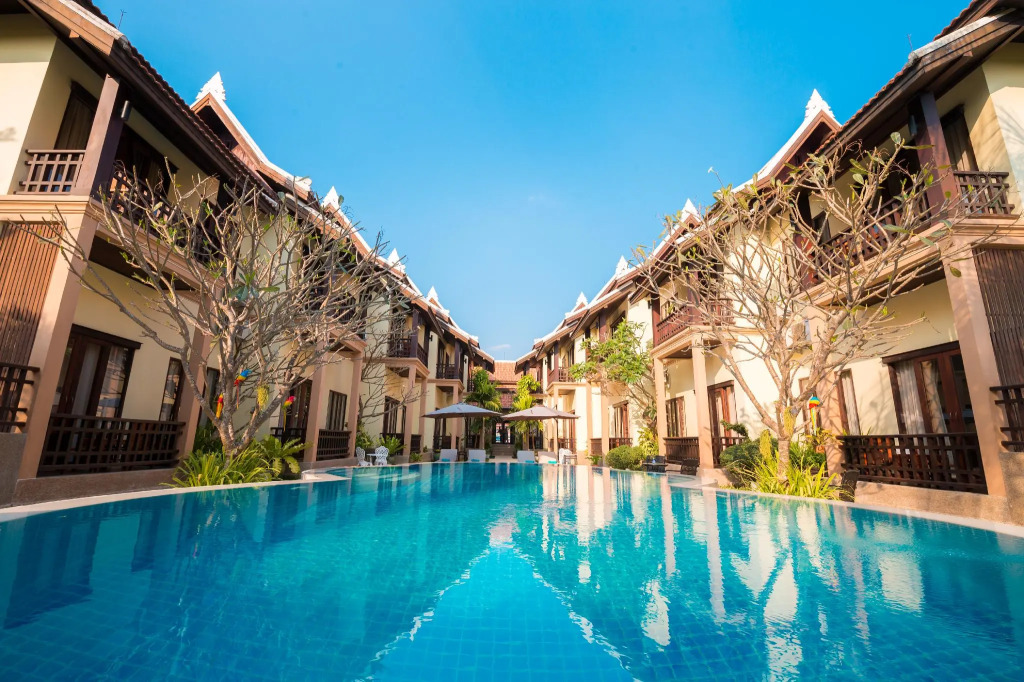 Ang Thong Hotel