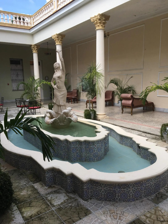 Hotel E La Sevillana