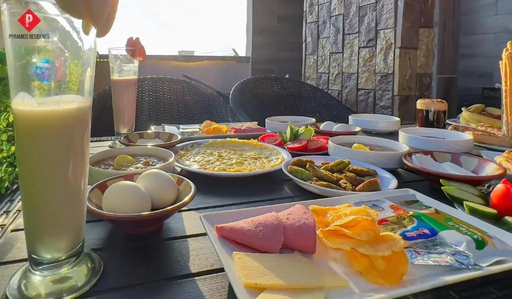 Grand Pyramids Inn