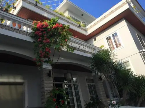 Nancy Caviar Villa