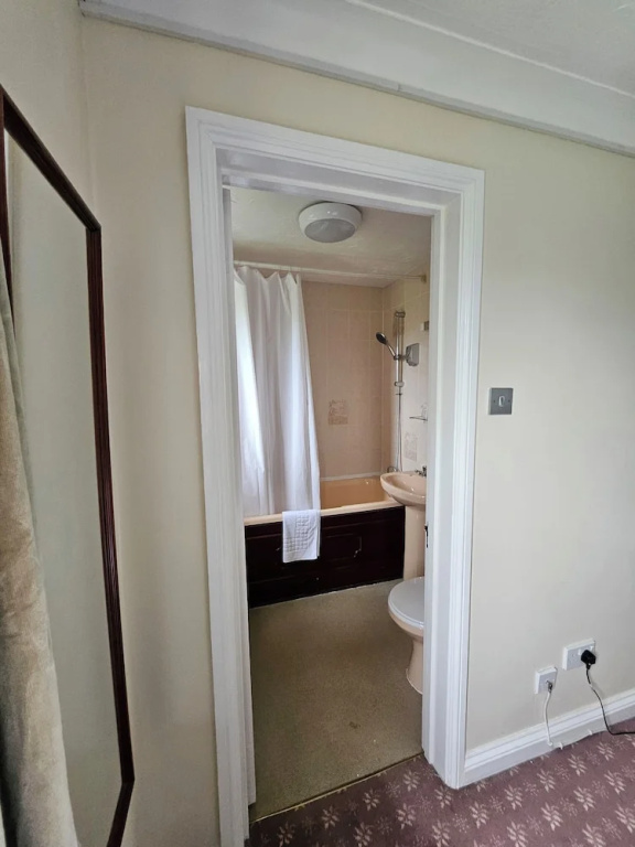 Marsh Farm Hotel