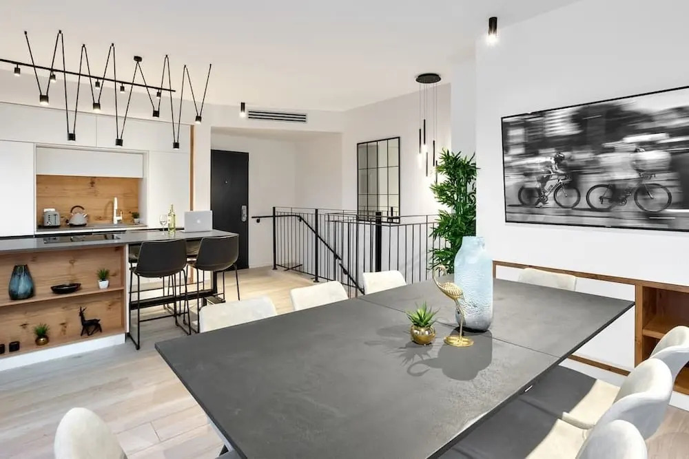 3BR Penthouse on Rothschild by HolyGuest