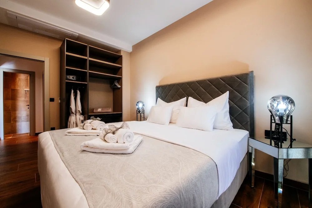 Dedaj Resort - Villa Almaro with Heated Pool