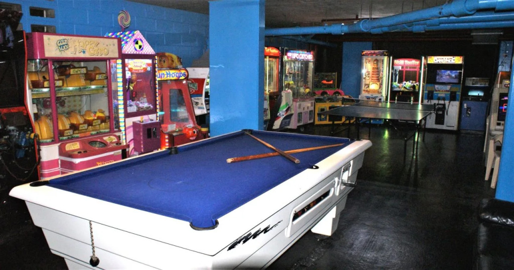 Mari Court Resort