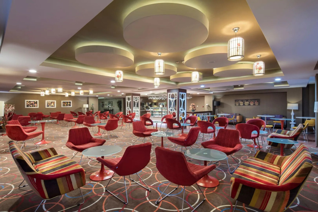 Royal Garden Beach Hotel